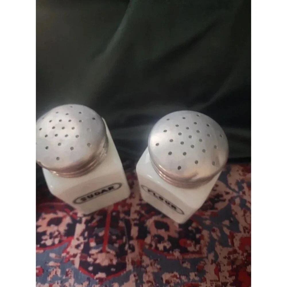 1930s 40s McKee Milkglass shakers